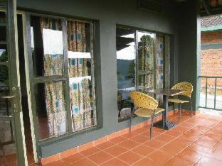 Nyungwe Top View Hill Hotel Gisenyi Quarto foto